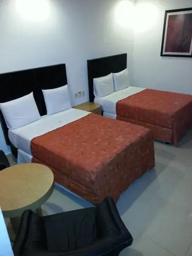 Royal Auto hotel