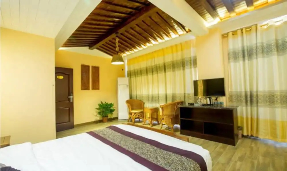 Wuzhen Shibajian Theme Inn
