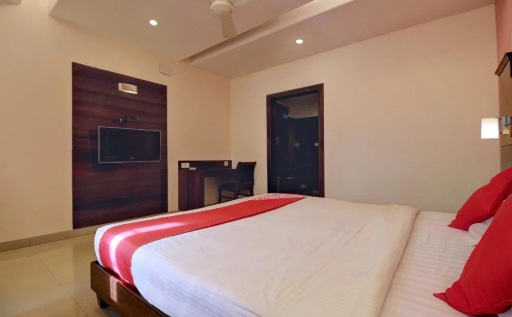 OYO 2410 Nerambally Hotel Mysore