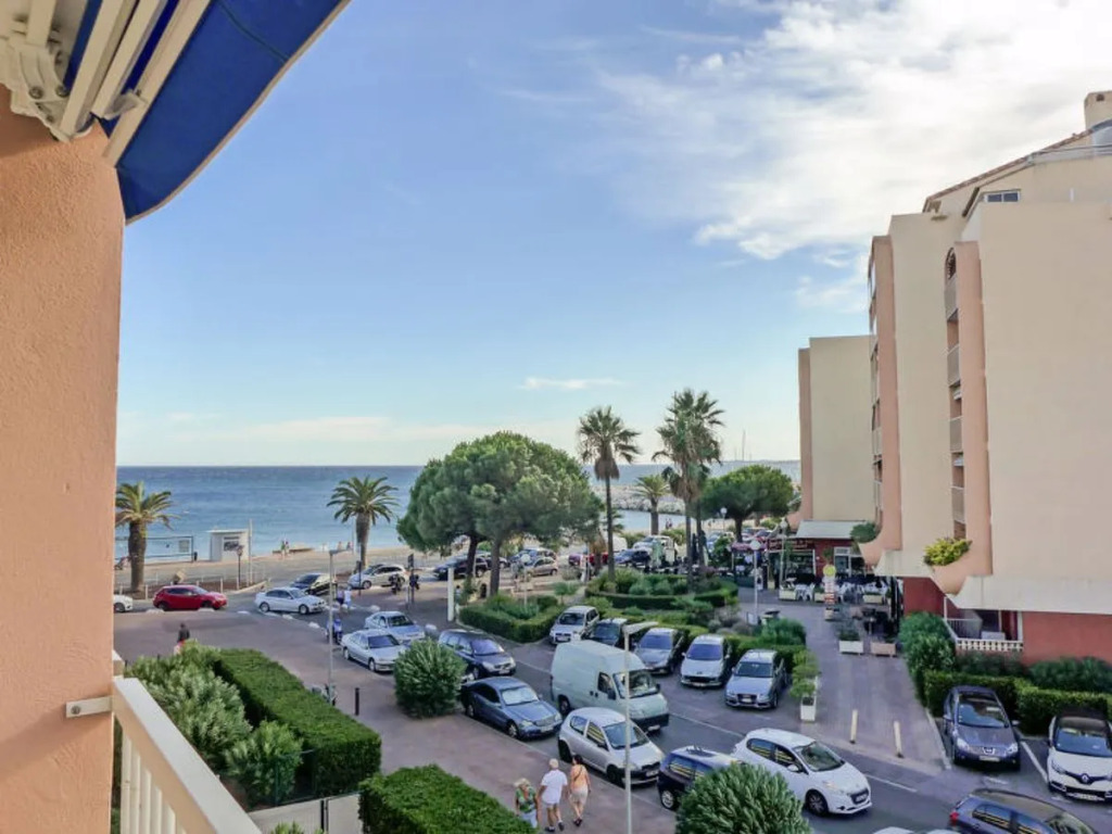 Le Méditerranée 37525