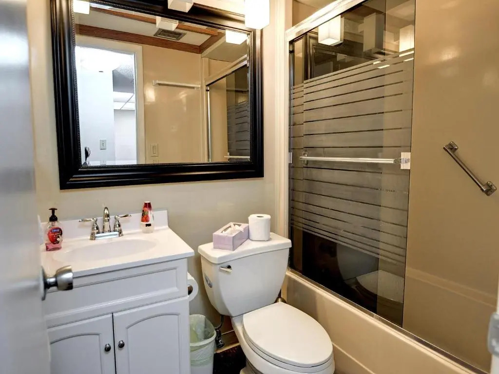 440 West Condos 1408N