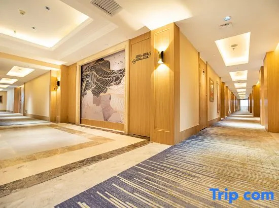 Starway Hotel (Zhengzhou Zhongyuan Wanda Plaza Municipal Central Hospital)