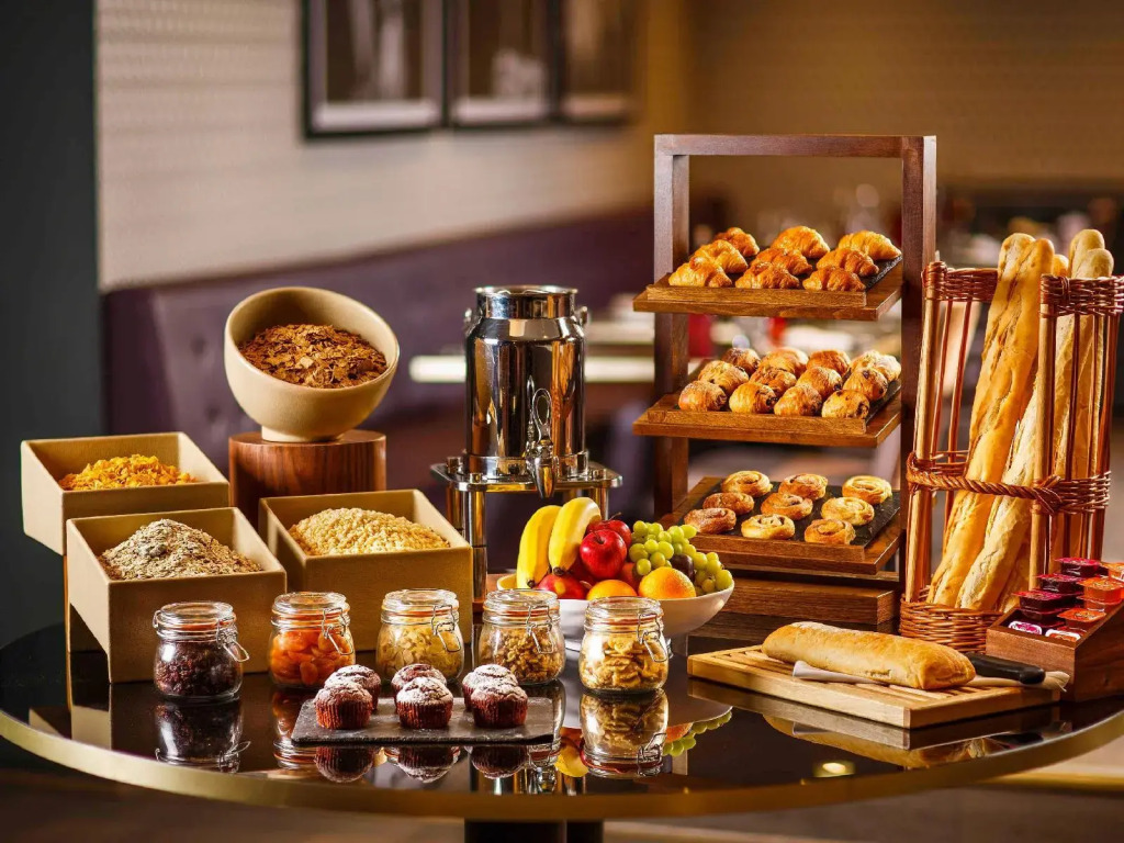 Mercure Livingston Hotel