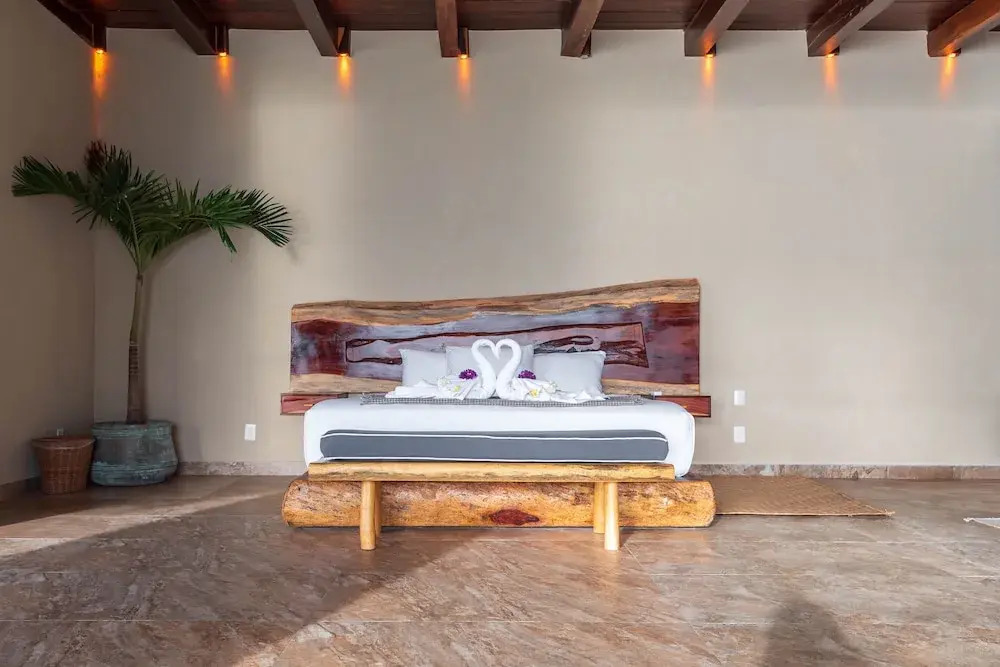 Casa Aakbal - Luxury Beach Front Villa