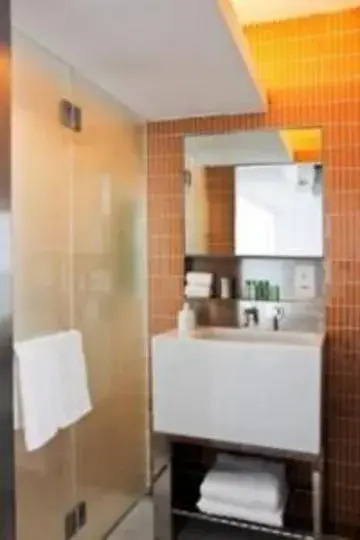 Ovolo 256 Tung Chau Street