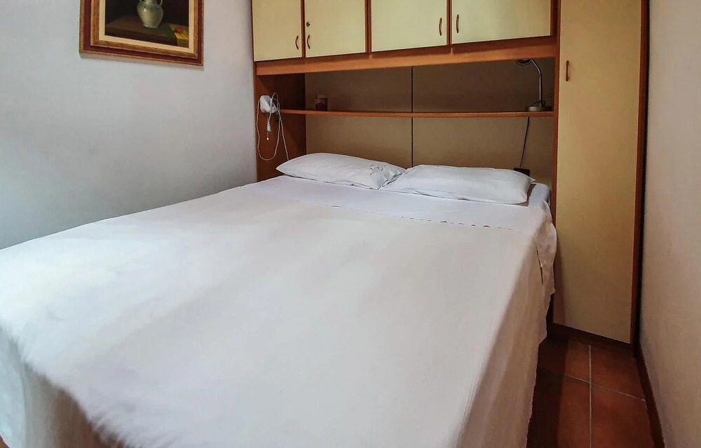 Awesome Apartment in Rovinj With 1 Bedrooms and Wifi