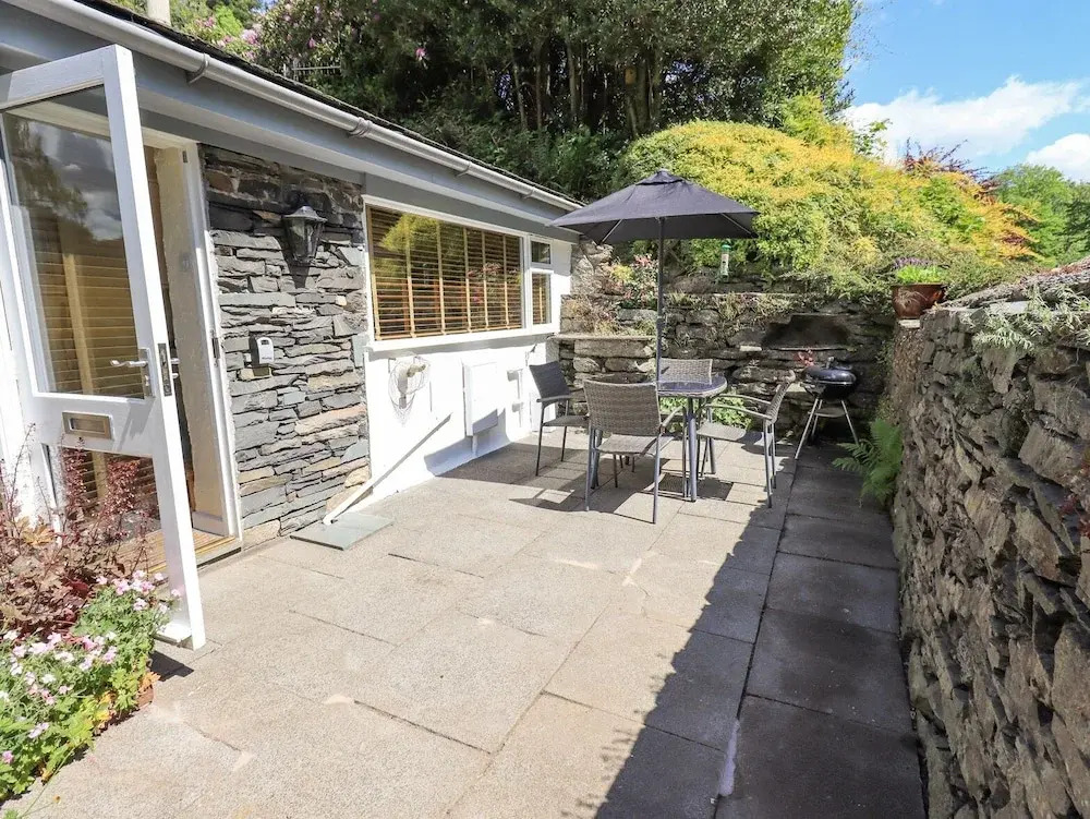 Courtyard Cottage
