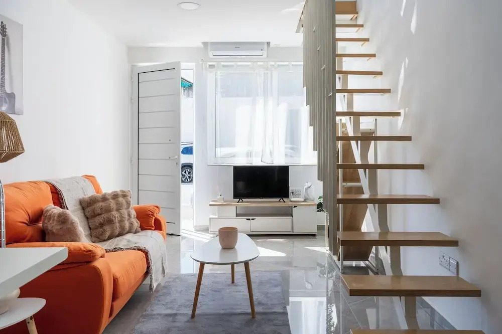 Tangerine 1-Bedroom Apartment in Larnaca