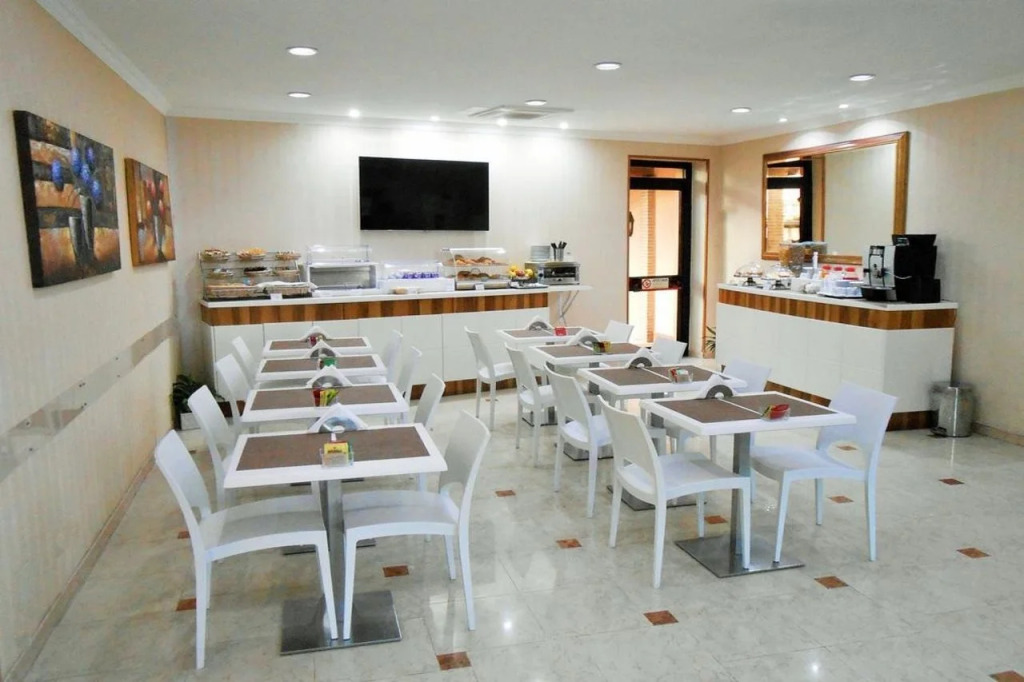 Hotel Riviera