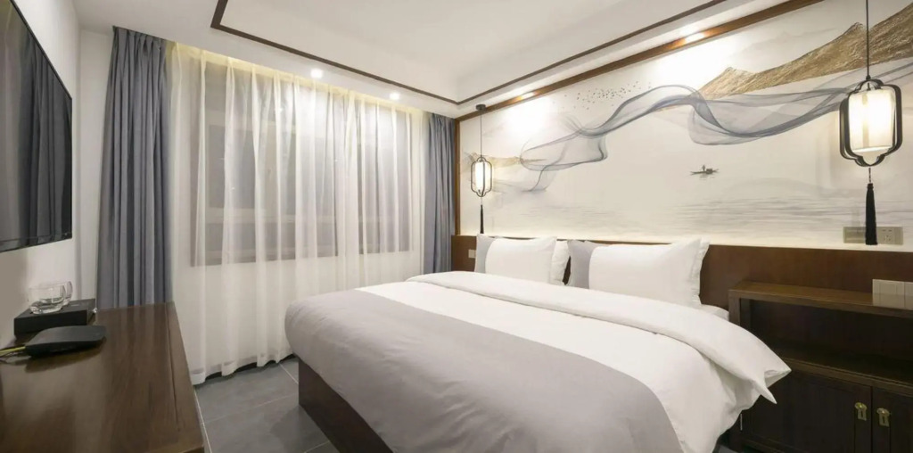 Floral Hotel Fenghuang Yixin Courtyard Residence