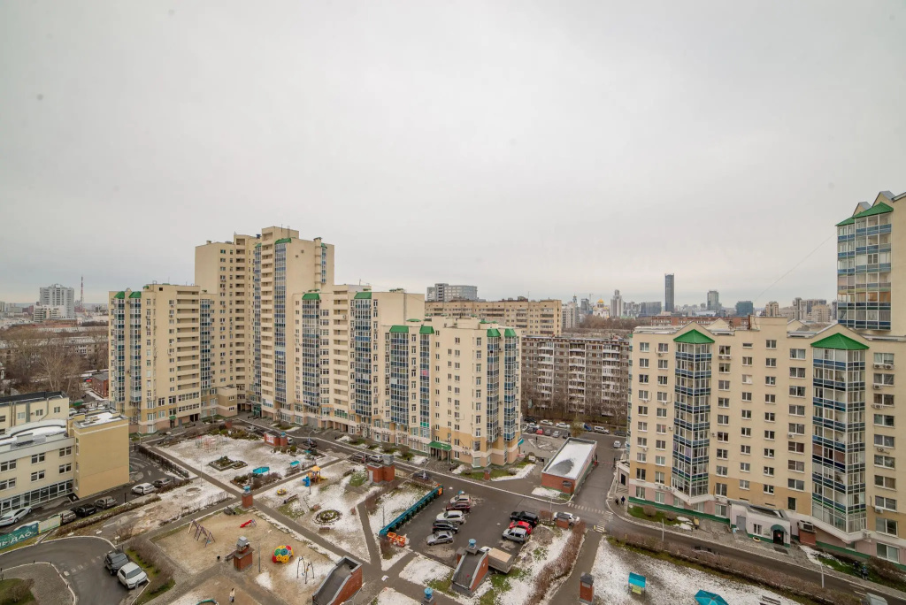 Европа Центр на улице Бажова