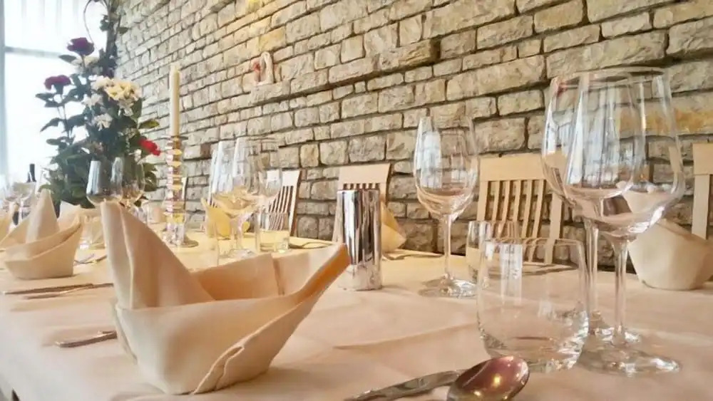 Hotel Mirella e Ristorante Bar Don Bacco