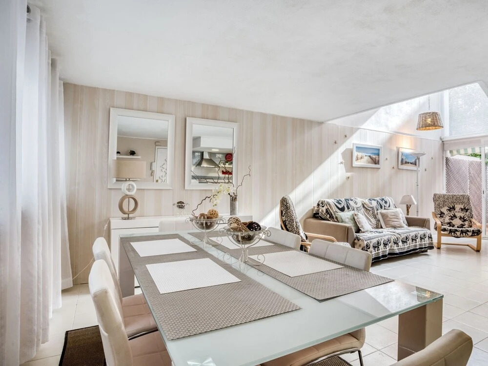 Waterfront Apartment in Playa de Aro With Patio