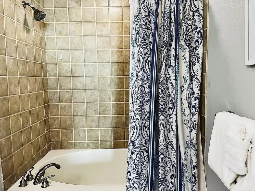 Beachview Condo at Legacy Tower 2 -1104 - Fully Furnished 2 Bedroom 2 Bath