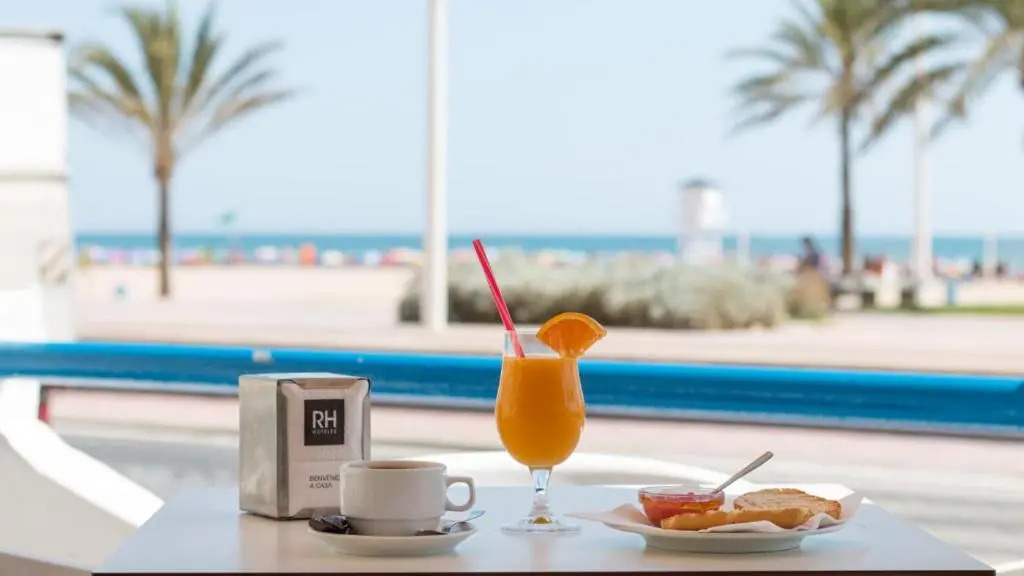 Отель RH Riviera
