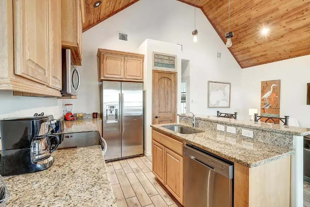 Coles Cabin LV124