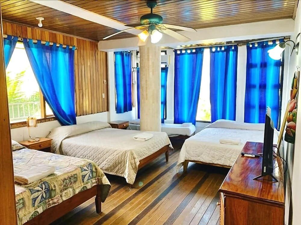 Hotel Sherwood