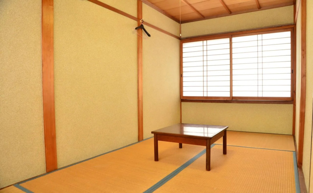 Biwako House
