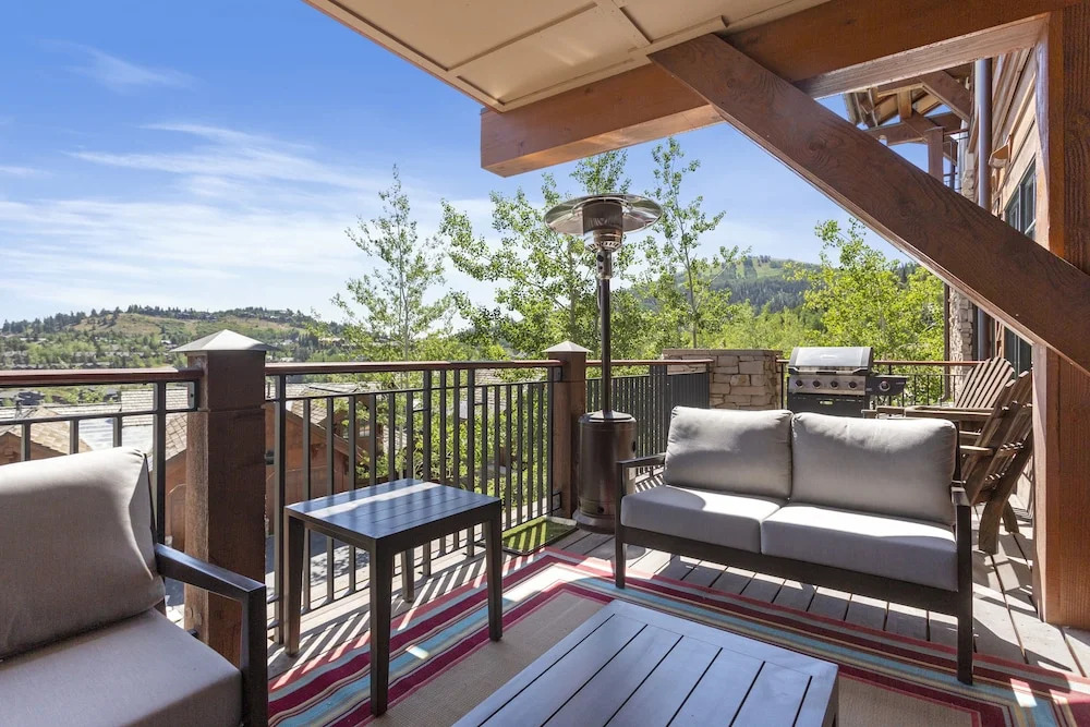 Shooting Star Lodge at Deer Valley Resort - Three Bedroom Deluxe Residence #201 3 Condo