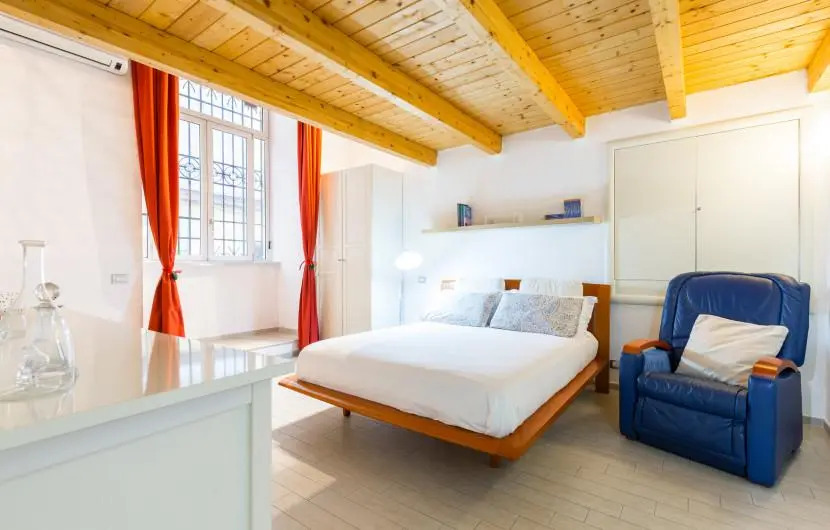 Flat 190M² 3 Bedrooms 3 Bathrooms - Naples