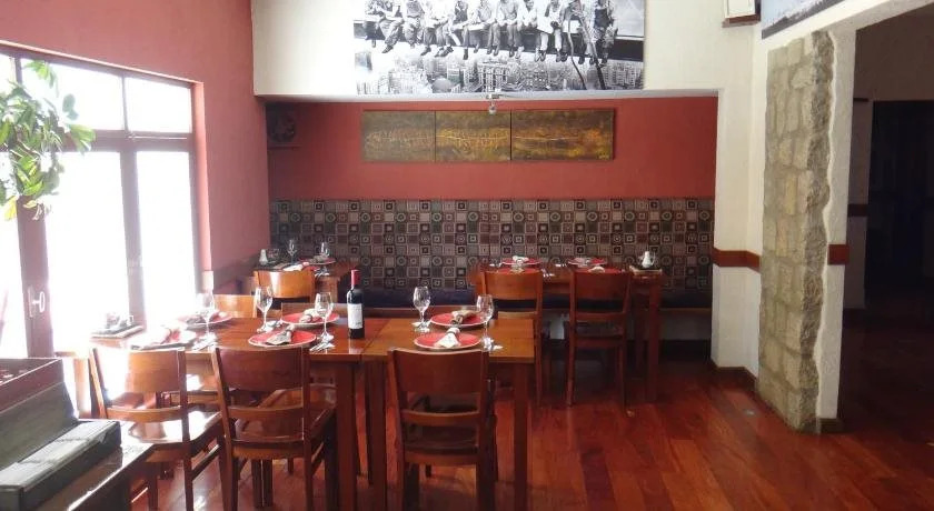 Rendezvous Hostal