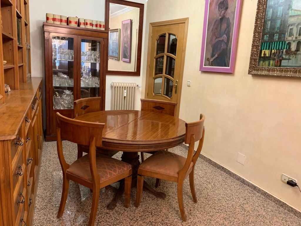 Apartamentos Suites Torr Av América - López de Hoyos