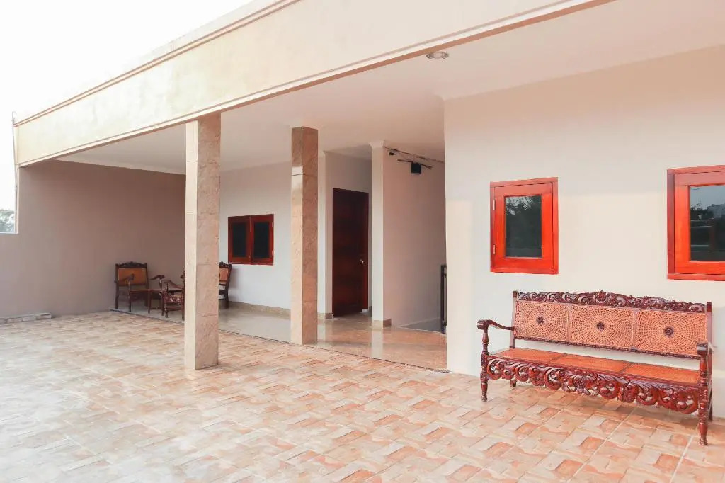 OYO 1519 Axl Residence