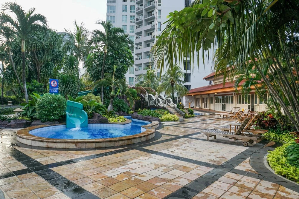 Comfortable And Spacious 3Br Puri Casablanca Apartment