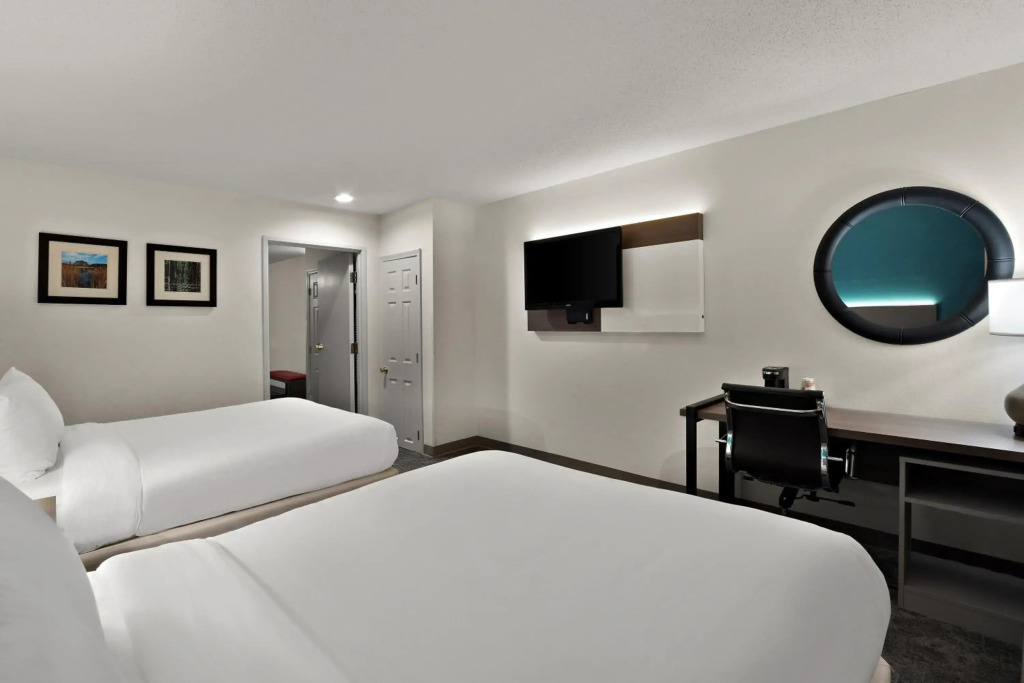 Comfort Inn & Suites Santee I-95