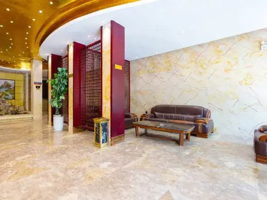 Wilson Holiday Hotel (Yichun Mingyue Bridge Branch)