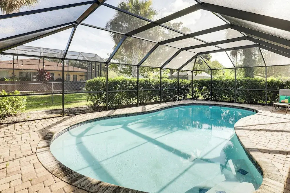 Palm Coast Escape w/ Outdoor Oasis: 6 Mi to Shore!