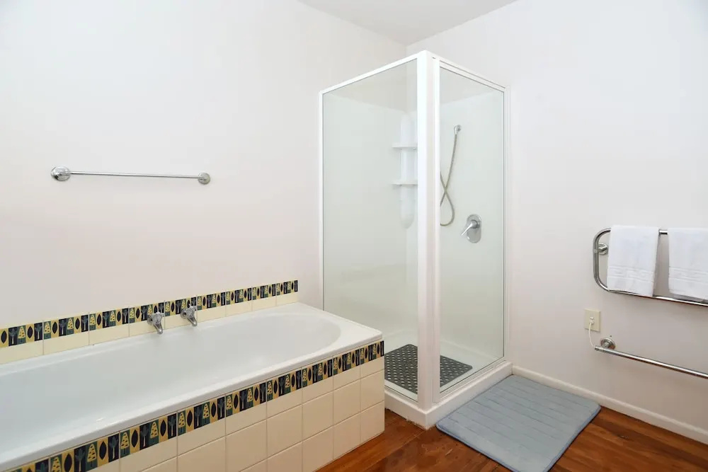 Panorama - Christchurch Holiday Homes
