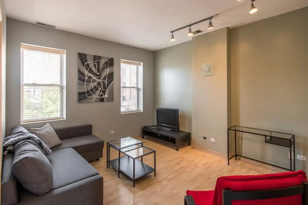 Grand Local Ave Luxury Apartments