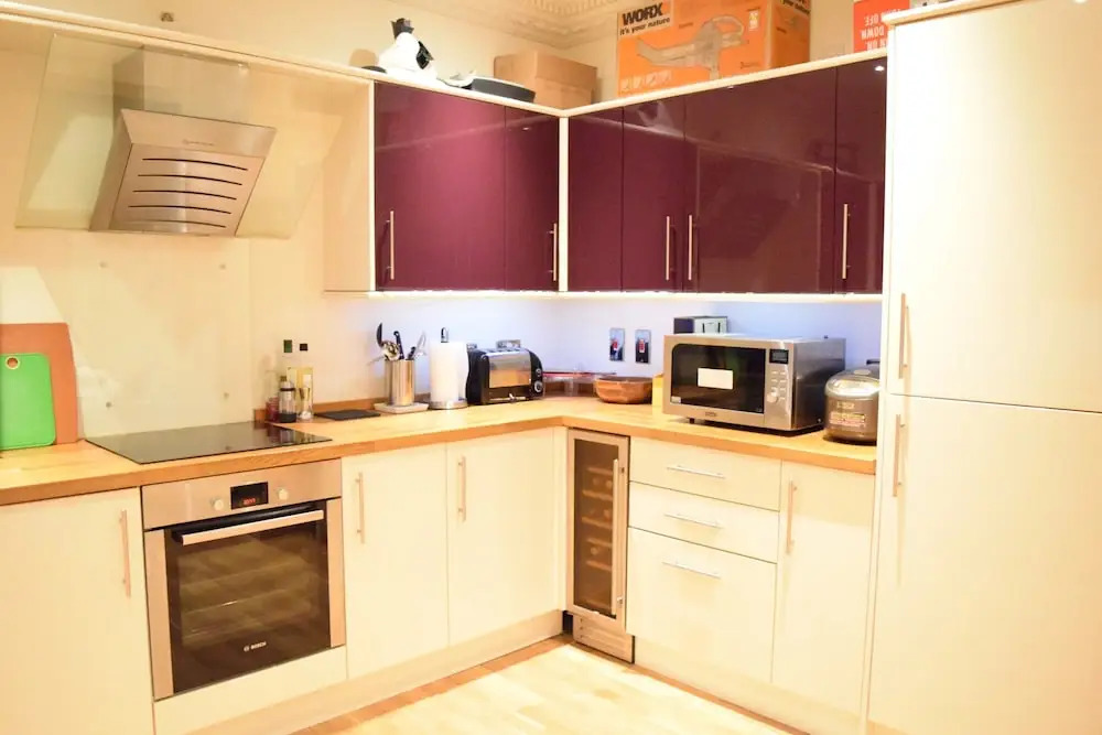 Spacious 1 Bedroom Apartment