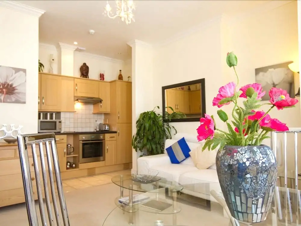 Devonshire House Holiday Flats