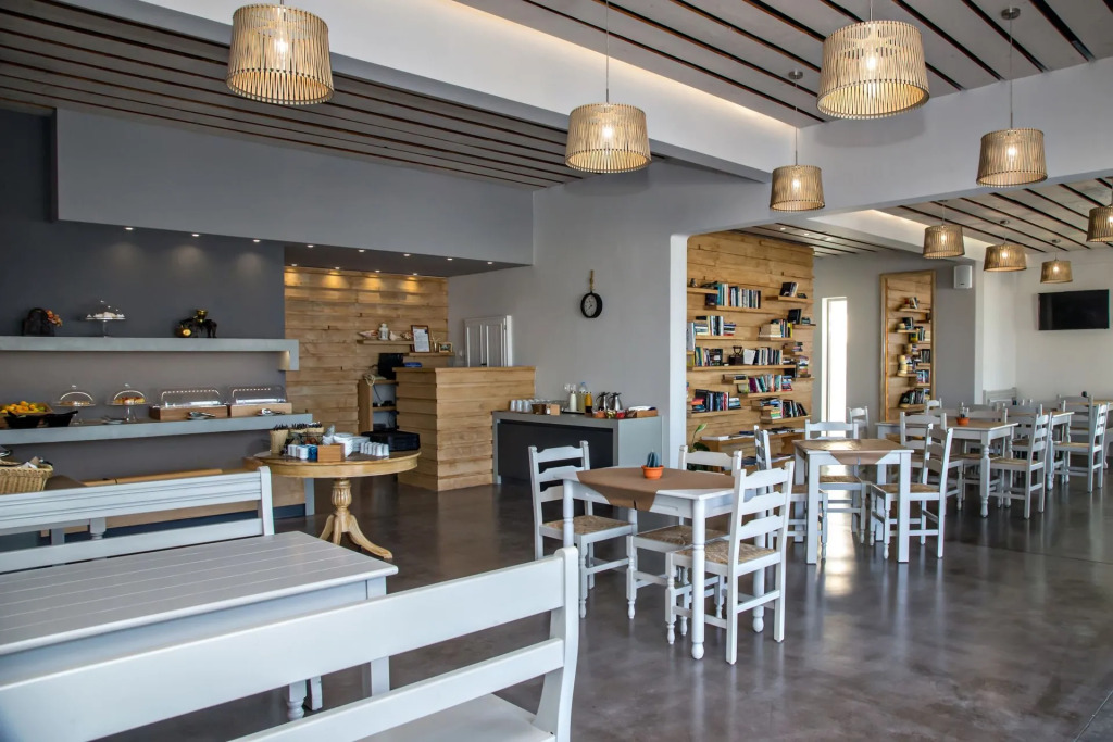 Porto Raphael Residences & Suites