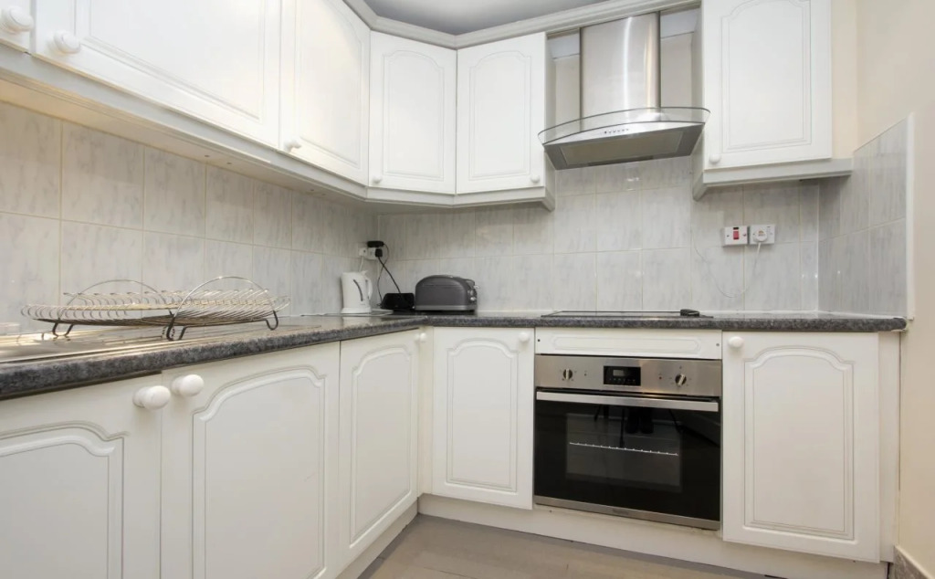 Hyde Park Rooms & Apartments