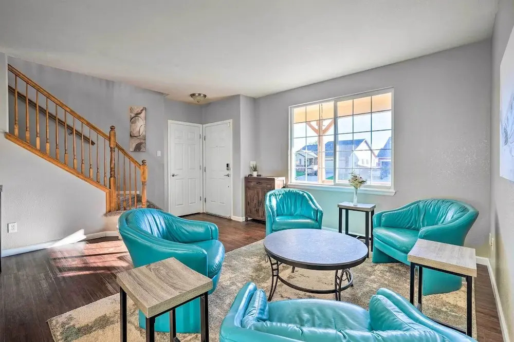 Spacious Springs Home + Patio ~ 10 Mi to Dtwn