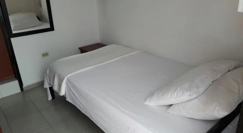 Hotel 999
