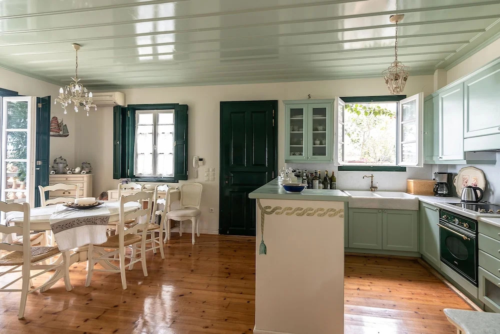 Villa Heliana Enchanting Seaviews