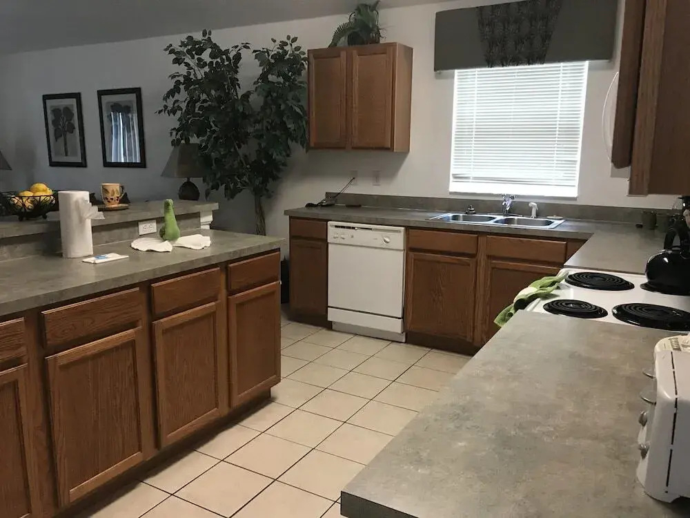 4 Br Pool Home - Gated Community - Sfm 3351