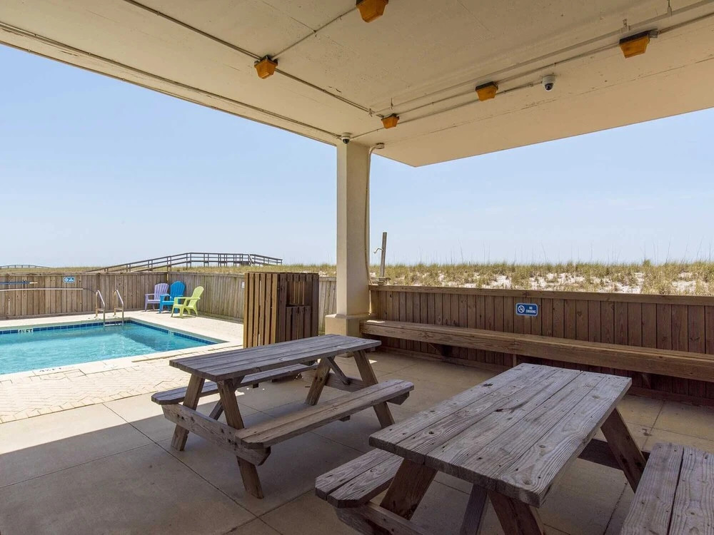 Sundunes Condominium