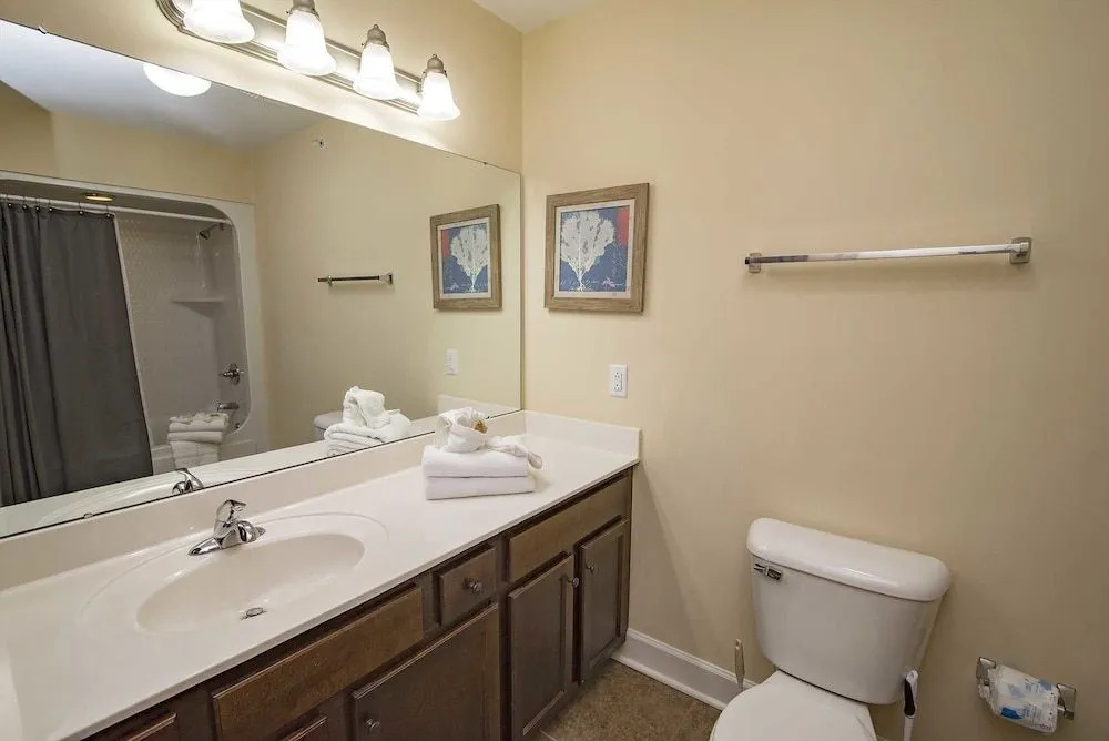 Phoenix West II 2709 3 Bedrooms 4 Bathrooms Condo