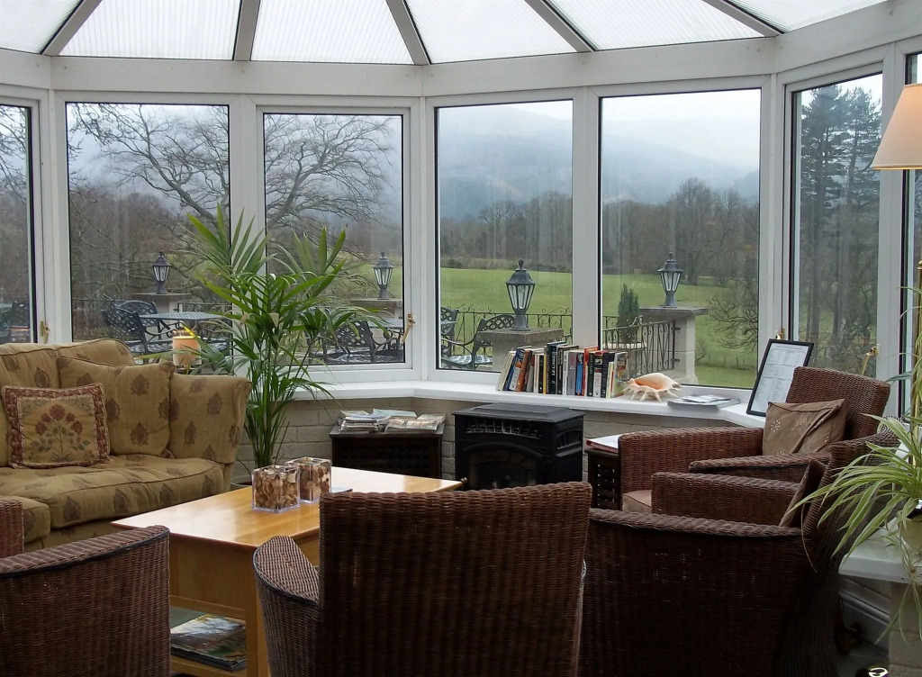 Ravenstone Lodge Country House Hotel