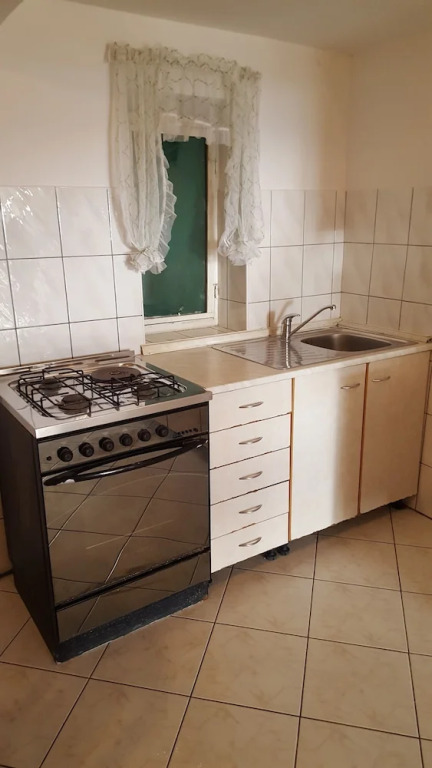 Apartments Tona