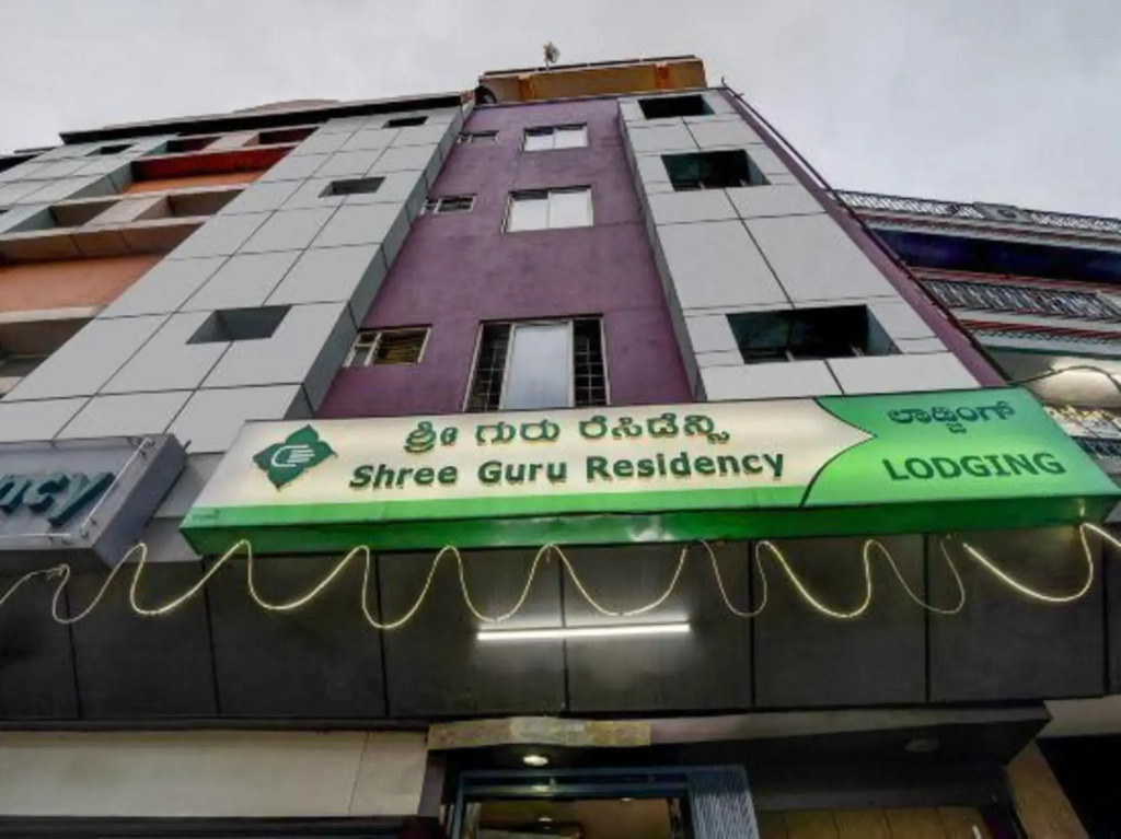 Shri Guru Residency
