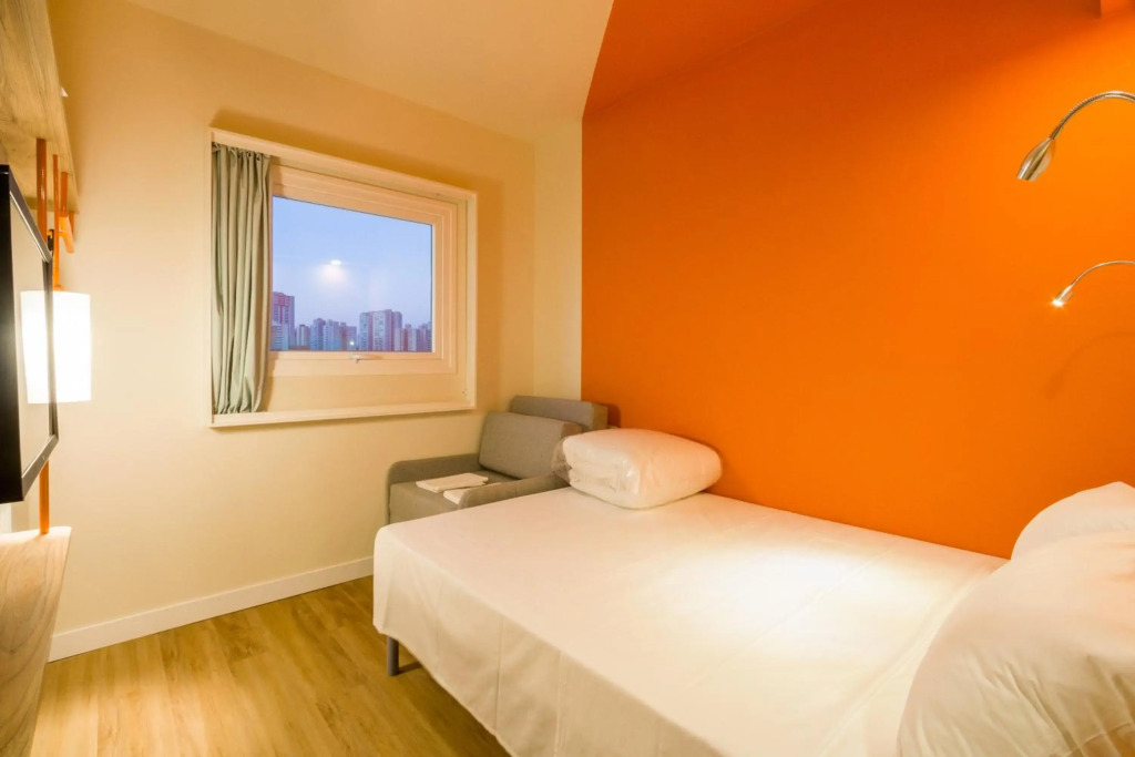 ibis Budget Ribeirão Preto Vila do Golf Shopping