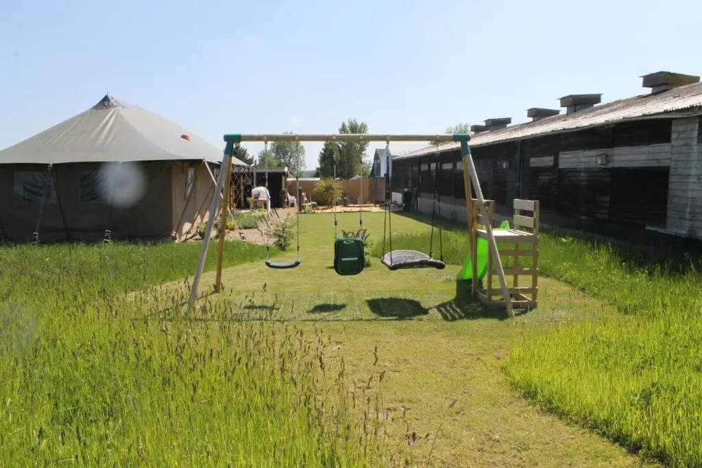 Green Rabbit Glamping