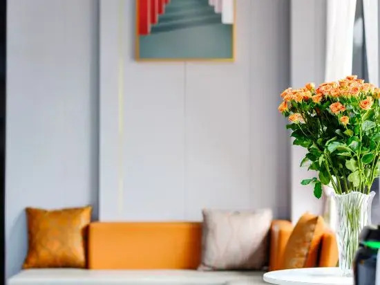 Oriental Rose Hotel (Daning International Shanghai University Store)