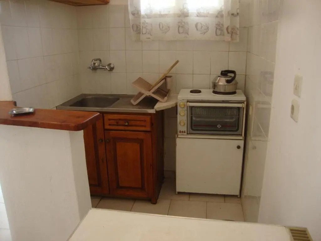 Alex Apartments